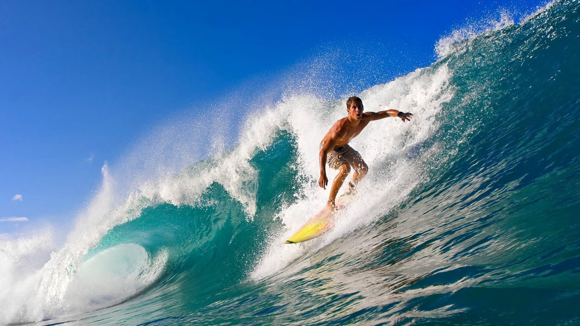 世界杯决赛:上半场双方互交白卷 内马尔、梅西各一次中柱